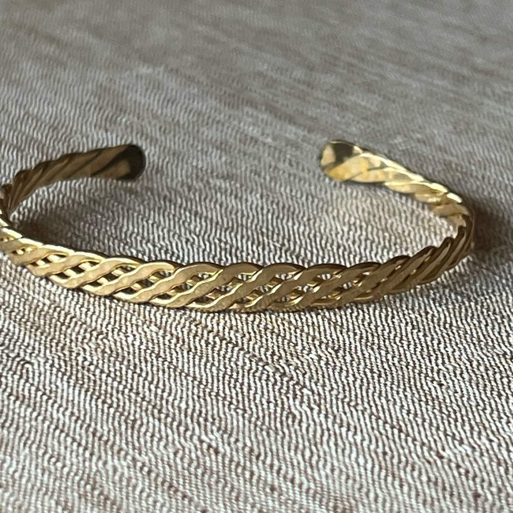 Elegant Gold-Tone Braided Bracelet
